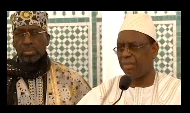 L'arrivée du Pr Macky Sall à la grande mosquée de Dakar pour la prière de Korité