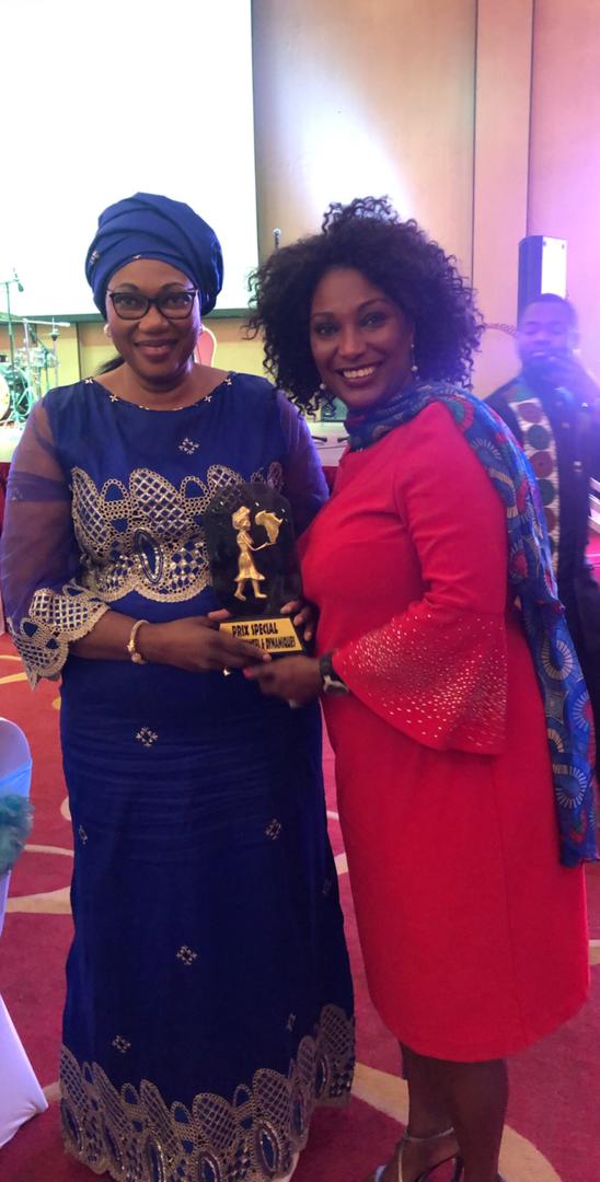 ​Après avoir élevé le Président Macky au rang de citoyen d'honneur, la Côte  d'Ivoire décerne encore un Prix au PDG de DELTA.SA, Léna Tall Faye