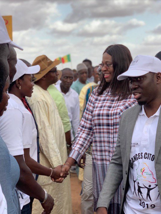 NÉNÉ FATOUMATA TALL INVITE LES JEUNES À S’INVESTIR DANS LA LUTTE CONTRE LA DÉFORESTATION