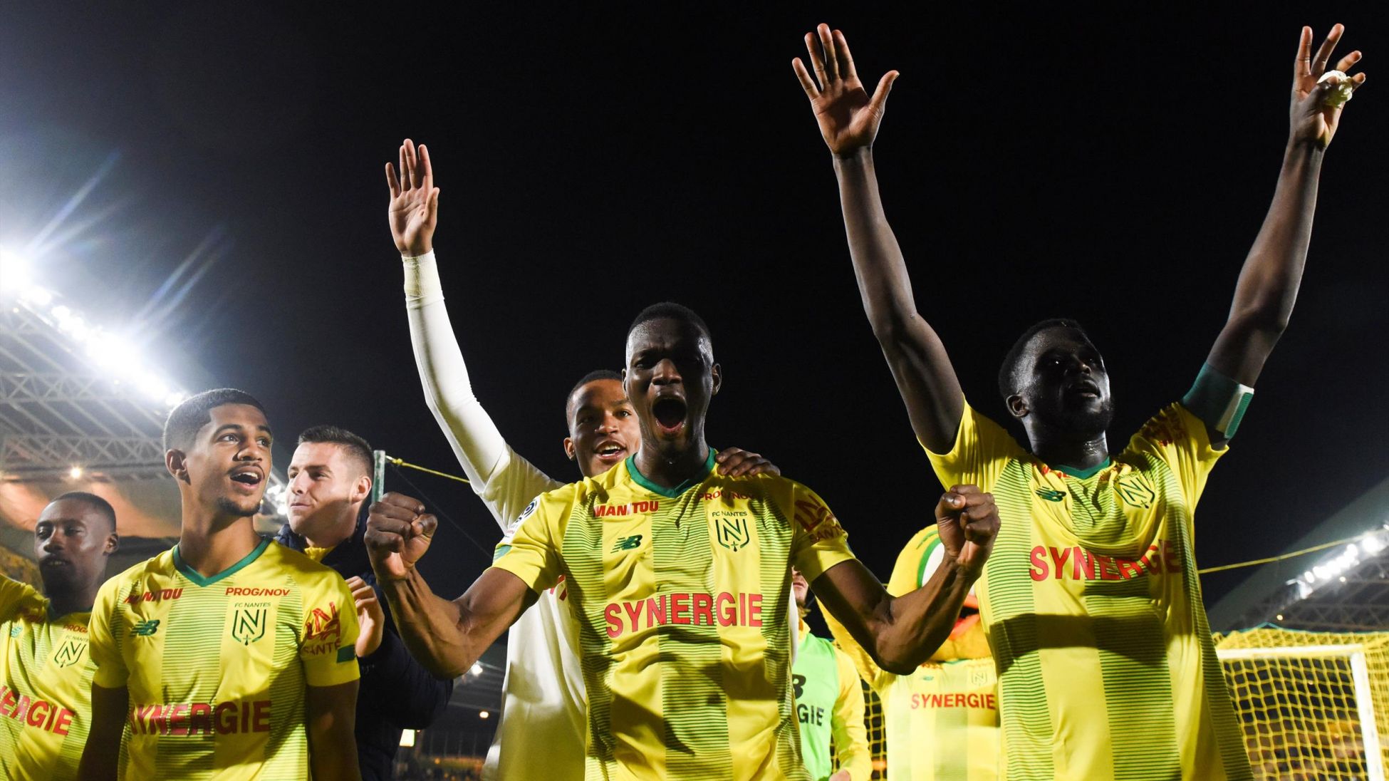 Nantes et Bordeaux toujours plus haut, Monaco rechute