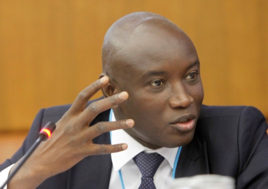 Aly Ngouille Ndiaye: «Pourquoi nous voulons ramener le visa pour les étrangers»