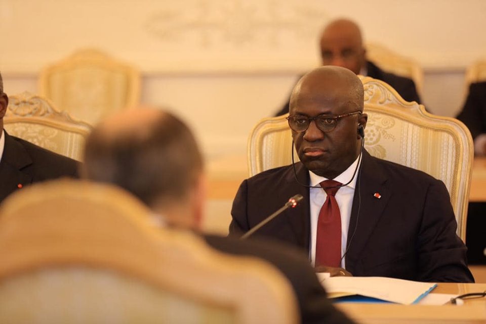 Espagne: Amon Tanoh traite Soro de menteur