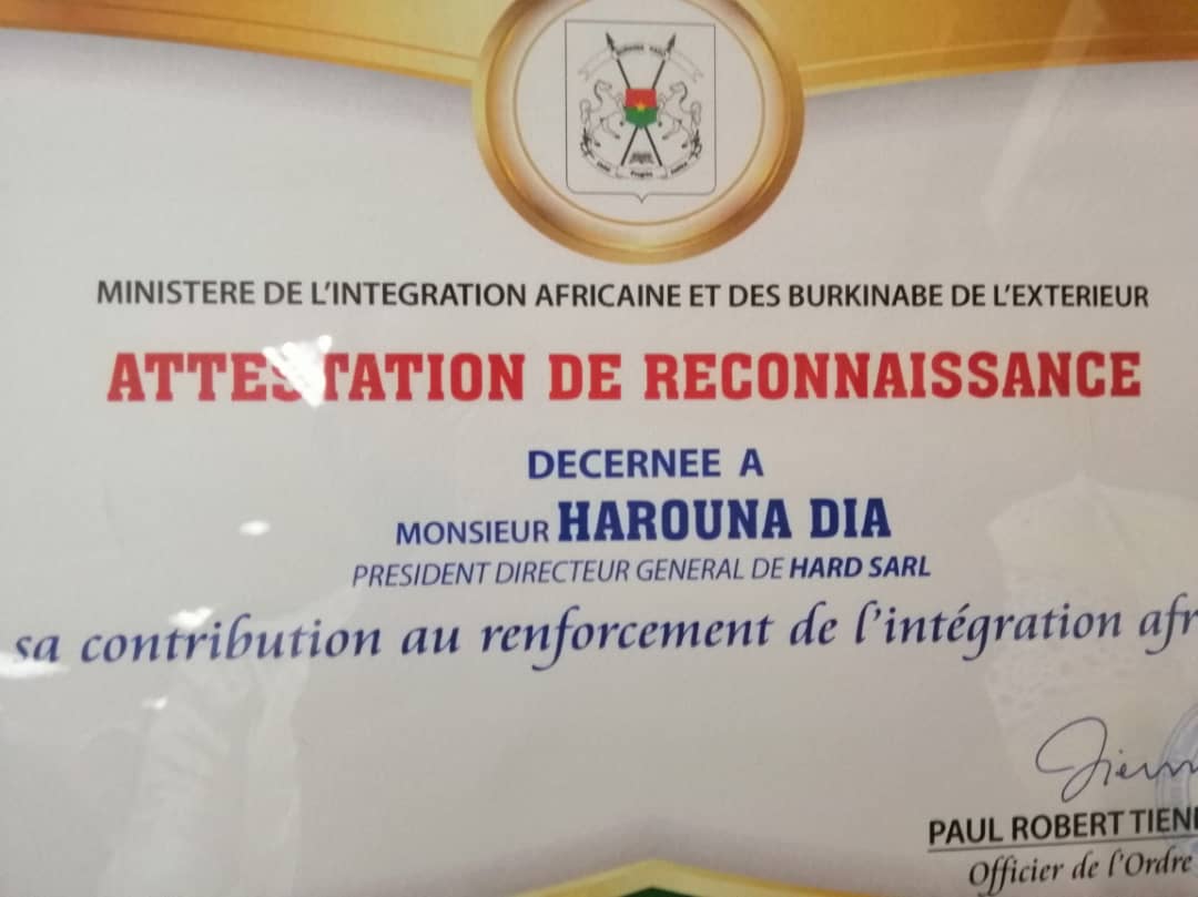 ​Intégration africaine - Le capitaine d'industries Harouna  Dia distingué par le Burkina Faso