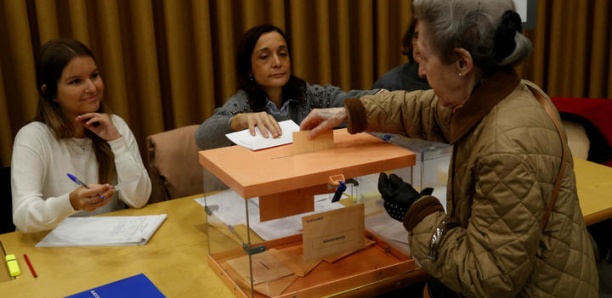 Ambiance crispée en Espagne, aux urnes pour la quatrième fois en quatre ans