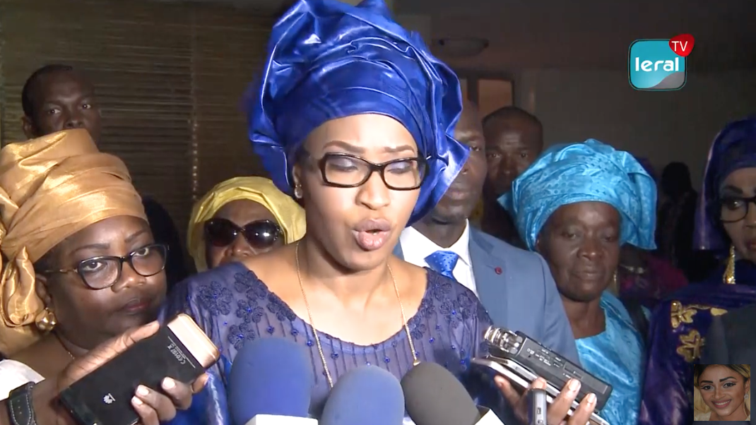 Budget Ministère de la Microfinance – Zahra Iyane THIAM : «Notre pays est dans la trajectoire de l’émergence et ce qui permet d’atteindre… » (VIDEO) Budget Ministère de la Microfinance – Zahra Iyane THIAM : «Notre pays est dans la trajectoire de l’émergence et ce qui permet d’atteindre… » (VIDEO)