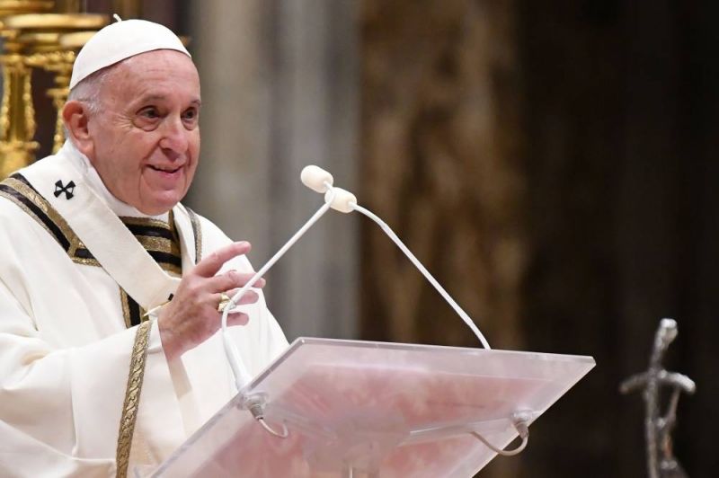 Appels à la paix et à la réconciliation dans le monde pour le septième « urbi et orbi » du pape François