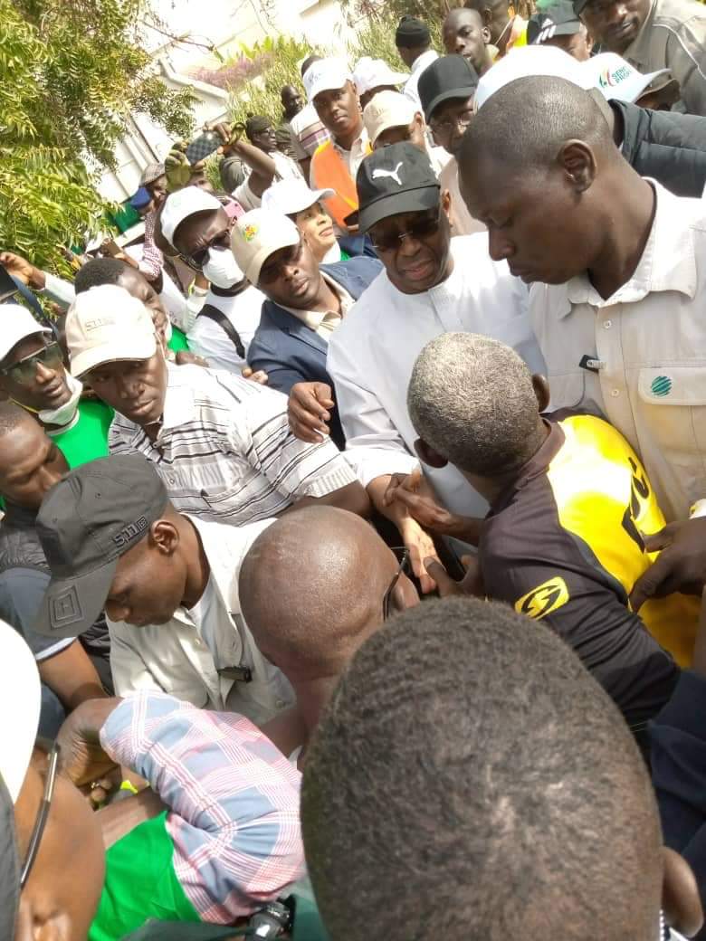 "Cleaning day"- Après avoir donné le ton, le couple Présidentiel du Sénégal a été la grande attraction (images exclusives)