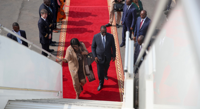 Macky sall au Sommet de la lutte contre les faux médicaments Macky sall au Sommet de la lutte contre les faux médicaments