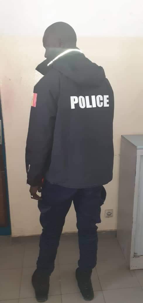 Usurpation de fonction : Un faux policier arrêté au niveau du croisement de Cambérène