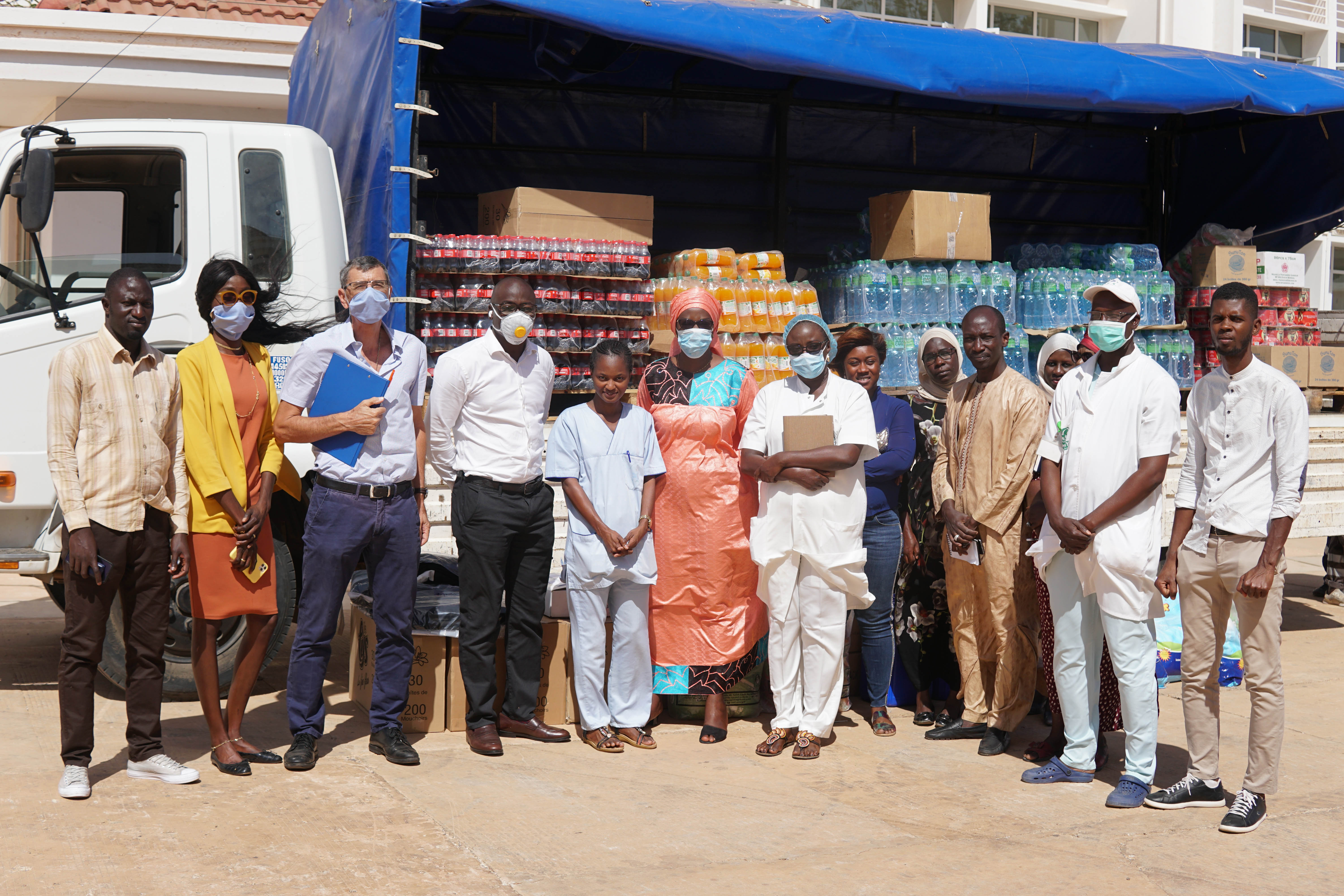 Lutte contre le Covid- 19: mobilisation des entreprises françaises et européennes aux côtés du CNP Lutte contre le Covid- 19: mobilisation des entreprises françaises et européennes aux côtés du CNP