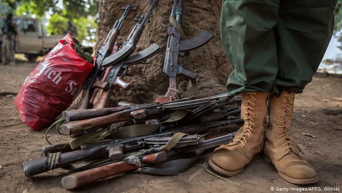 LA DIC DÉMANTÈLE UN RÉSEAU DE TRAFIC D’ARMES