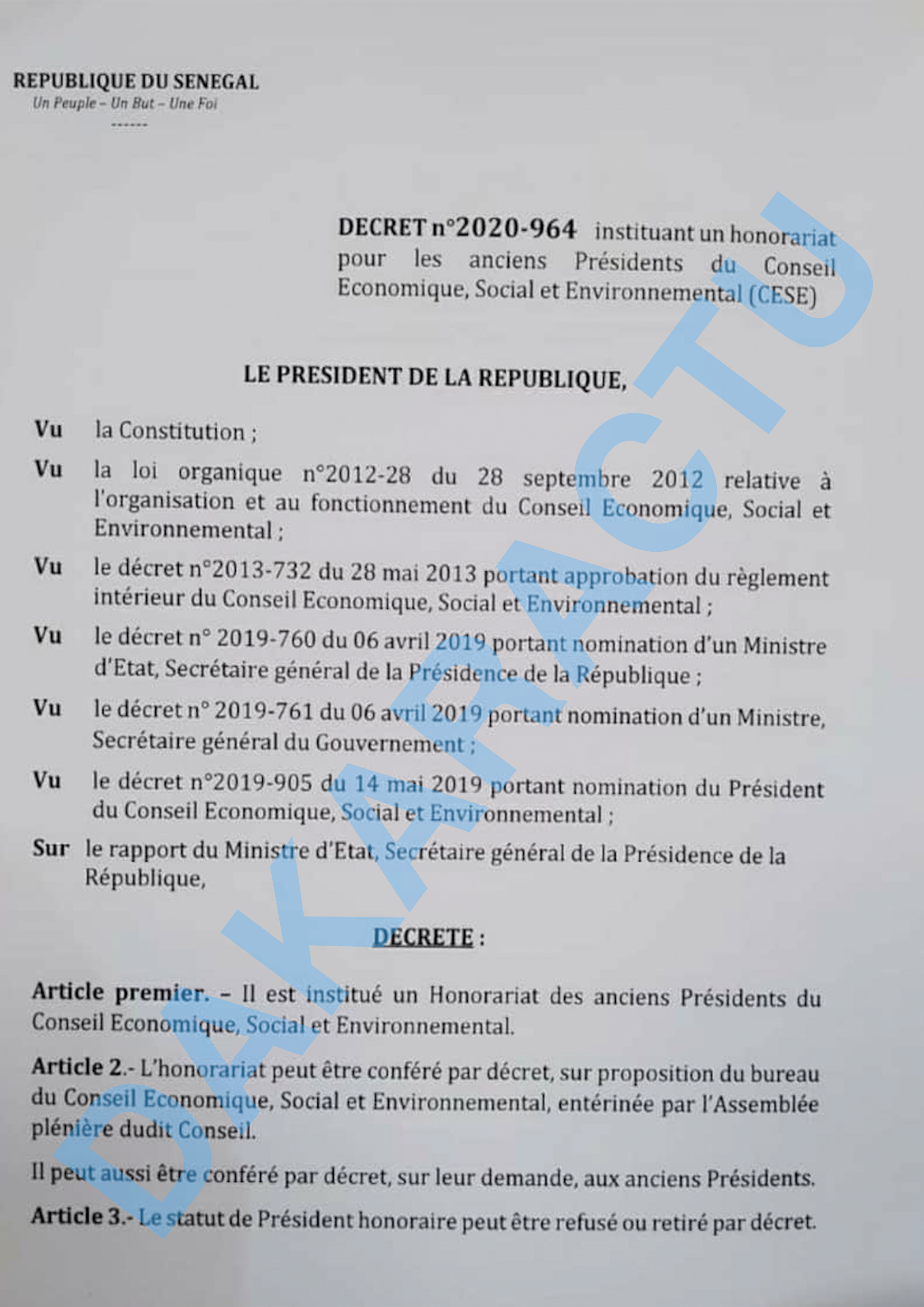 Révélations documentées !!! : Yakham Mbaye exhibe l’authentique décret 2020-964, accable Abdoul Mbaye et menace Bassirou Diomaye Faye de Pastef