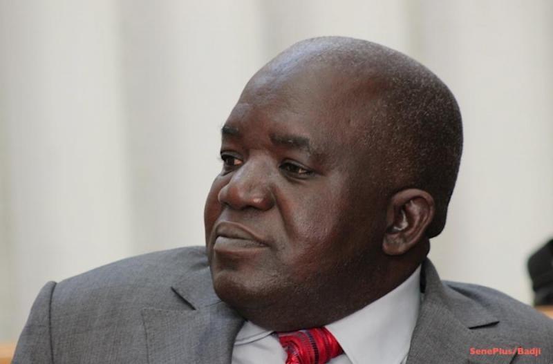 Guéri , l'ancien ministre Oumar Sarr, atteint de Coronavirus, sort enfin de l'hôpital (EXCLUSIVITÉ DAKARPOSTE) Guéri , l'ancien ministre Oumar Sarr, atteint de Coronavirus, sort enfin de l'hôpital (EXCLUSIVITÉ DAKARPOSTE)