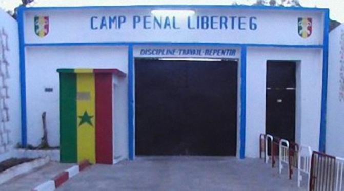 Camp pénal: Le calme est revenu, une délégation du ministère de la Justice rencontre les prisonniers Camp pénal: Le calme est revenu, une délégation du ministère de la Justice rencontre les prisonniers