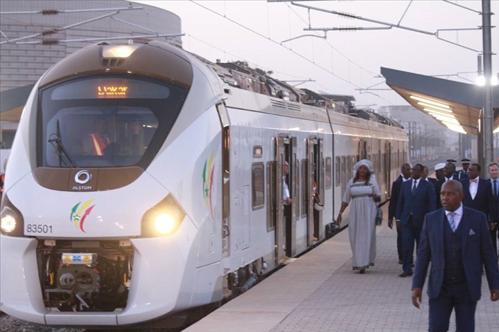 DAKAR LÈVE 17, 6 MILLIARDS DE FCFA POUR FINANCER LA PRÉ-EXPLOITATION DU TER
