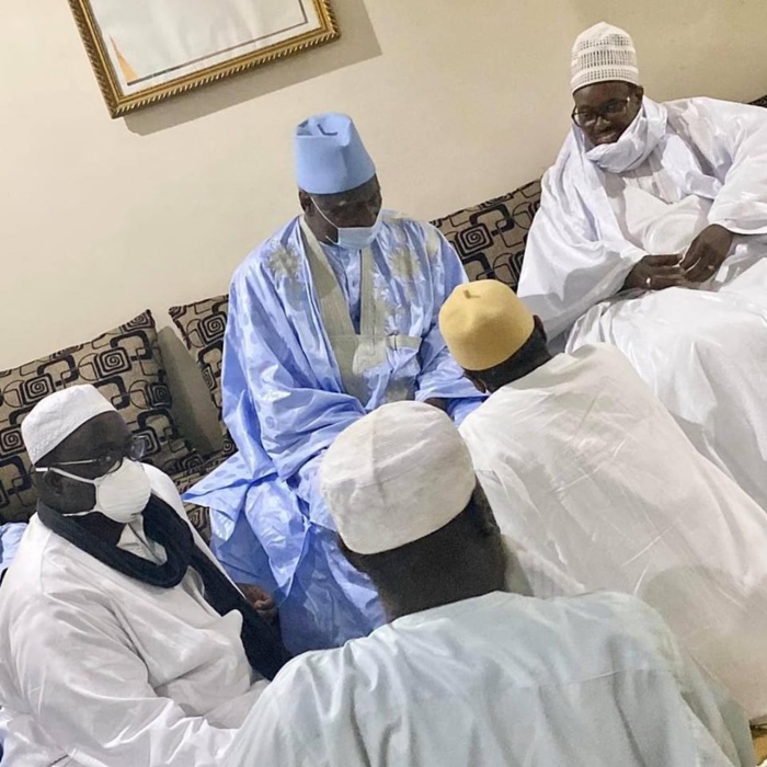 EXCLUSIF- MOSQUÉE DE TIVAOUANE/ Serigne Mountakha Mbacké envoie une délégation et participe à hauteur de... 100 millions