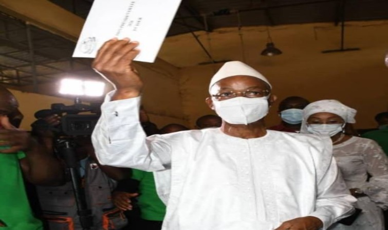 CELLOU DALEIN DIALLO : « JE NE SOUHAITE PAS QUE LA VIOLENCE VIENNE PERTURBER LE SCRUTIN » CELLOU DALEIN DIALLO : « JE NE SOUHAITE PAS QUE LA VIOLENCE VIENNE PERTURBER LE SCRUTIN »