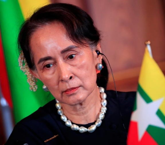 COUP D'ÉTAT EN BIRMANIE: Aung San Suu Kyi arrêtée, l'état d'urgence proclamé pour un an COUP D'ÉTAT EN BIRMANIE: Aung San Suu Kyi arrêtée, l'état d'urgence proclamé pour un an