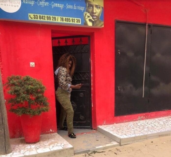  La propriétaire du salon Ndeye Khady Ndiaye placée sous contrôle judiciaire (EXCLUSIVITÉ DAKARPOSTE)