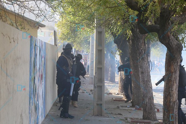 Rassemblement à la Place de la Nation: la marche pacifique vire à la confrontation (Photos)