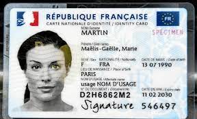 Voici la nouvelle carte nationale d'identité française