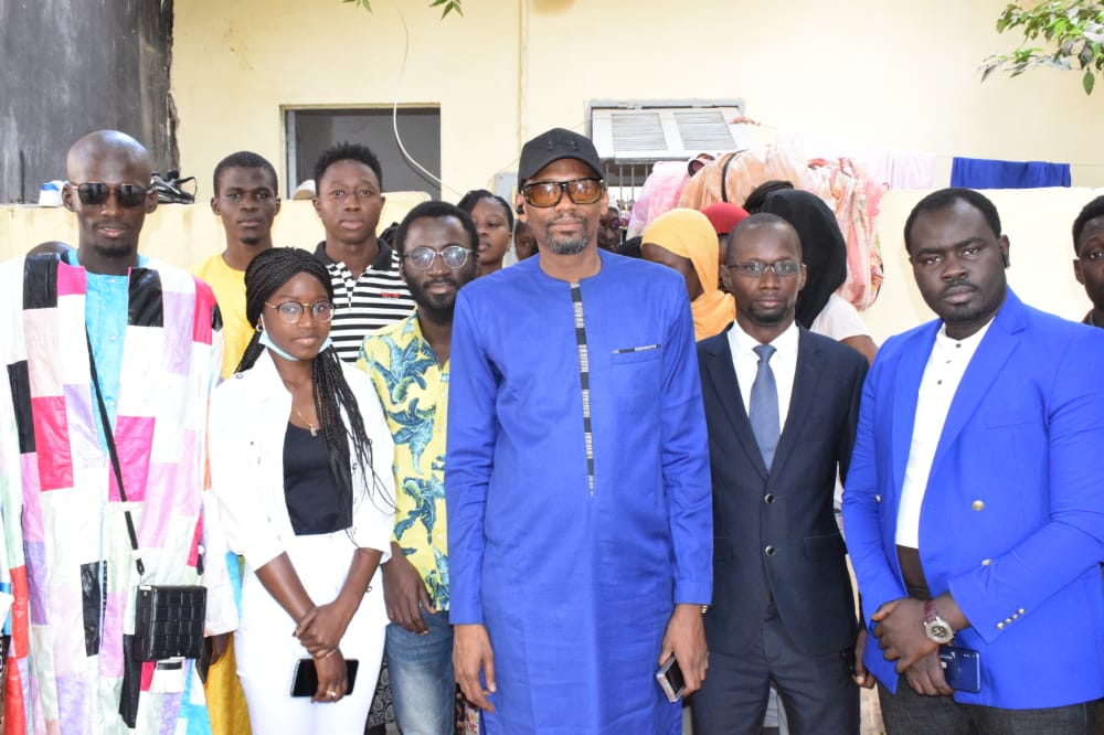 Visite de courtoisie - Habib Niang renouvelle son engagement envers les étudiants Thièssois établis à Dakar (VIDÉO -PHOTOS)