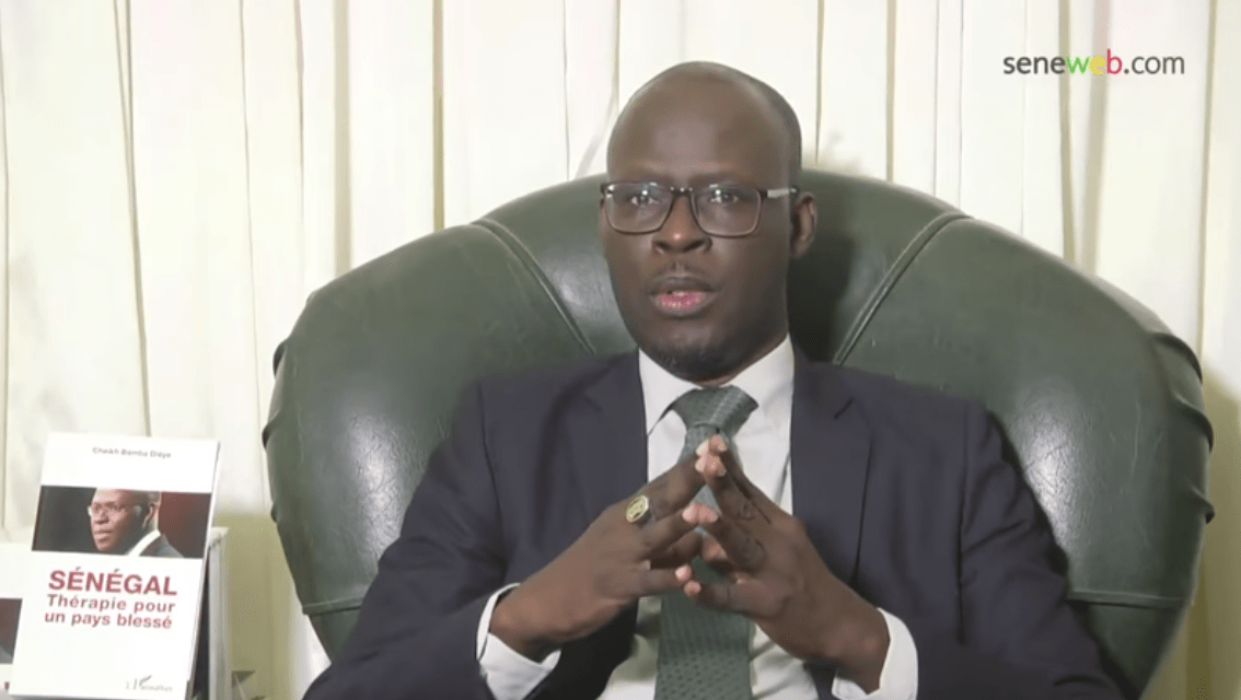 Cheikh Bamba DIEYE déchire le Protocole 2024 : « le troisième mandat n’est pas un droit… »