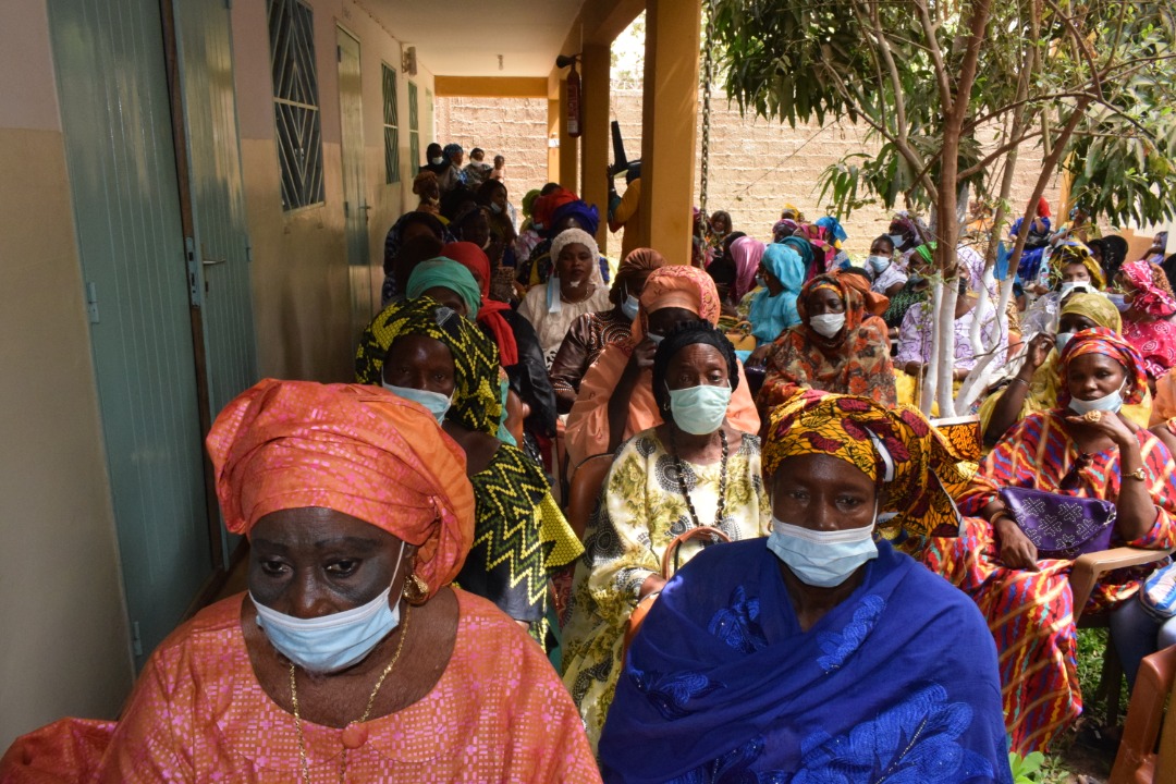 Thiès- Séminaire de Formation pour les femmes de Habib Niang de l'APR sur la gestion des financements (texte et vidéo)
