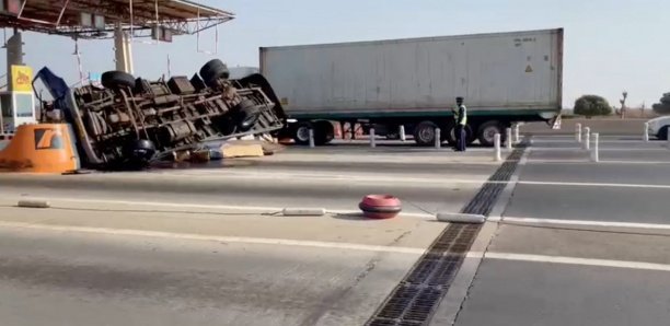 Sortie de péage près de l'Aidb : Un grave accident bloque la circulation