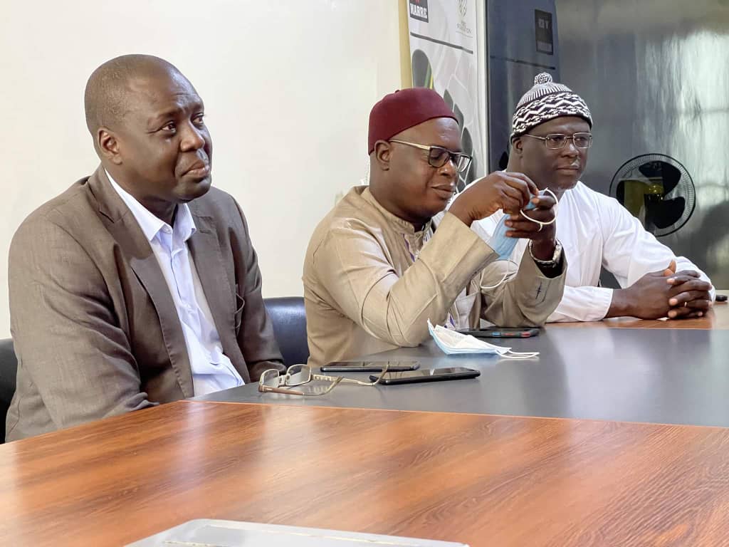 Urgent- Boubacar Sèye a rencontré le mouvement Y'en a marre (images)