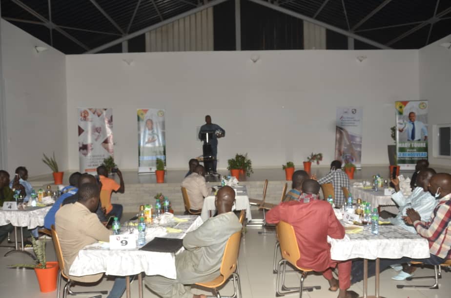 Les présidents de club rallient à la cause de Mady Touré et approuvent sa candidature à la FSF Les présidents de club rallient à la cause de Mady Touré et approuvent sa candidature à la FSF