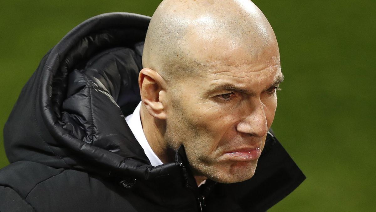 ZIDANE ENTRETIENT LE FLOU SUR SON...AVENIR