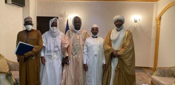 Tchad : Une délégation du khalife général de Médina Baye reçue par le président Mahamat Idriss Déby
