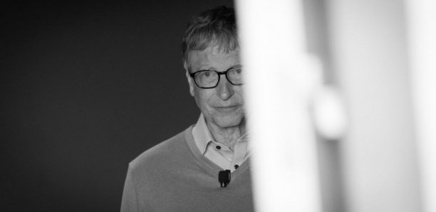 Le départ de Bill Gates de Microsoft serait lié à une relation avec une employée
