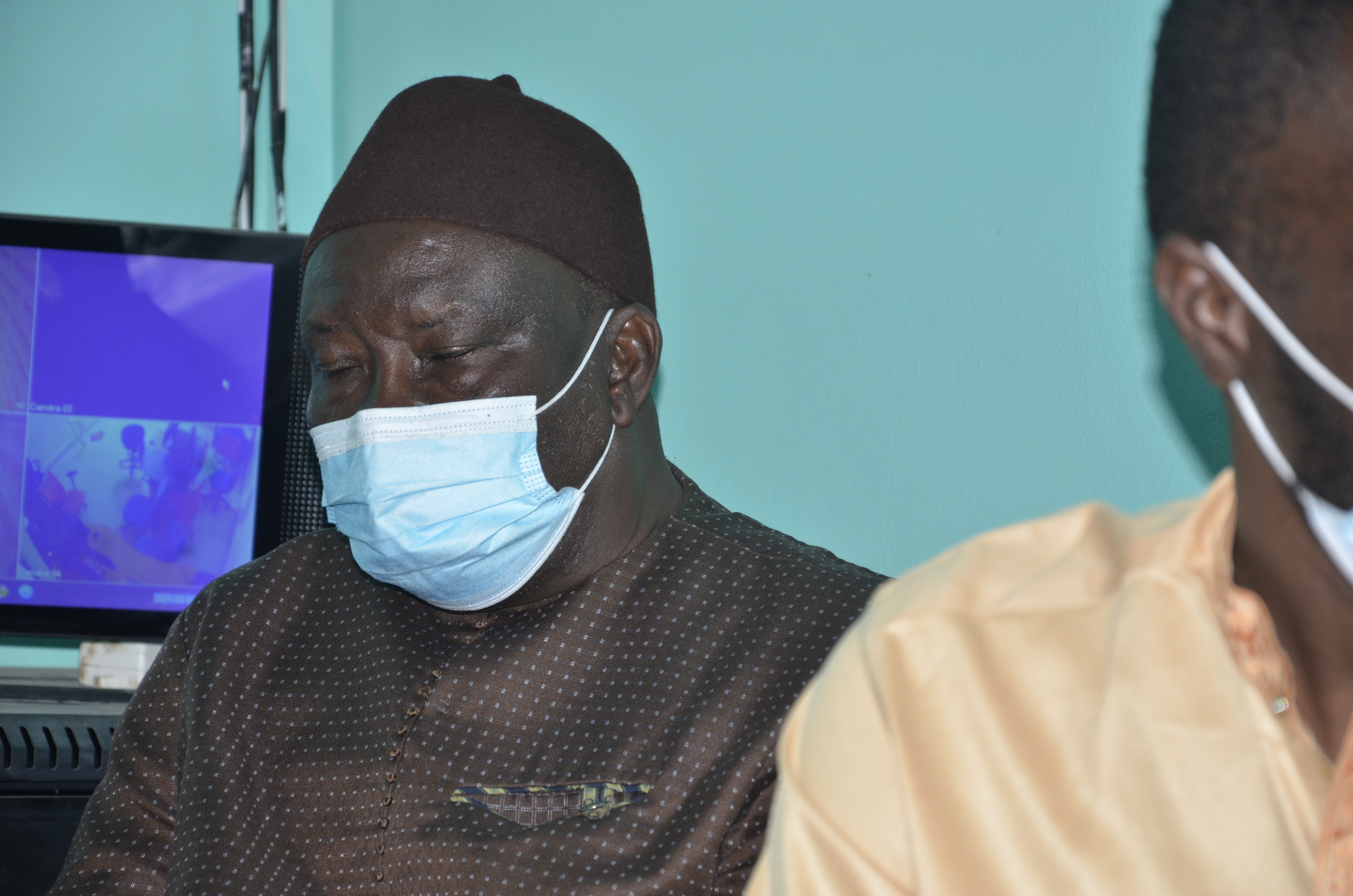 Les condoléances du ministre de la Culture et de la Communication, Abdoulaye Diop à nos confrères de leral.net  (images)