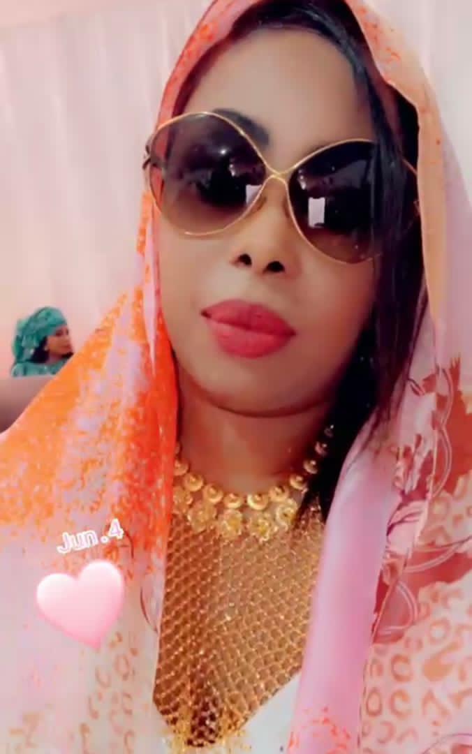 "Al Khayri"- Voici  Marième, fille de feu Ndiouga Kébé, désormais ...deuxième femme du Colonel Issa Niang de la Douane!