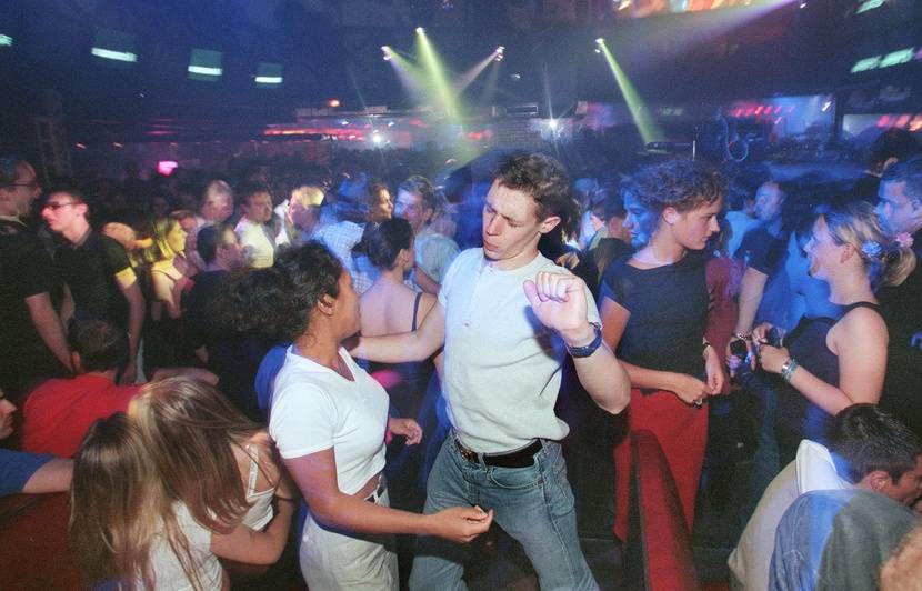 Déconfinement : réouverture des discothèques en France le 9 juillet