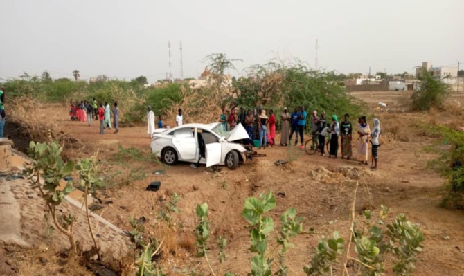 Khombole: Un accident de voiture fait trois morts et quatorze blessés dont quatre dans un...