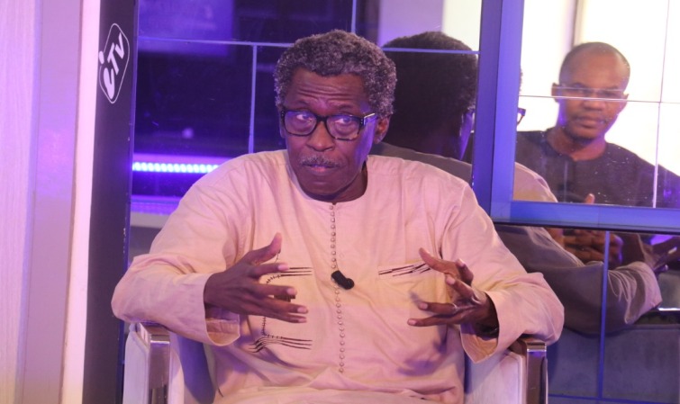 PR CHEIKH IBRAHIMA NIANG : « LES CHIFFRES DE LA COVID-19 SONT PLUS TERRIFIANTS DANS LA RÉALITÉ »