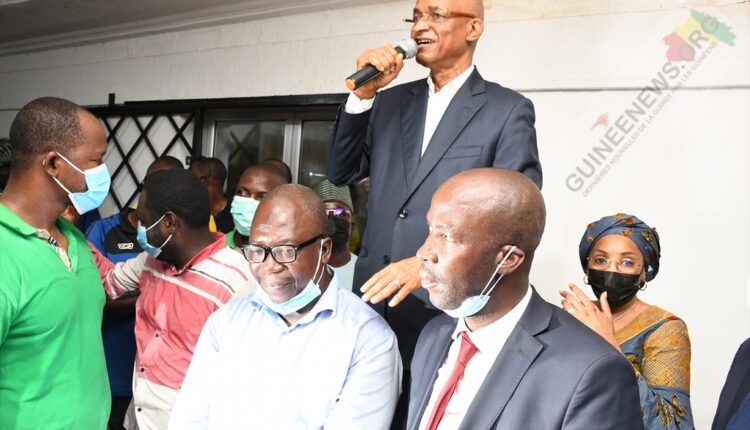 Conakry : Dalein reçoit les détenus et fait une annonce importante… Conakry : Dalein reçoit les détenus et fait une annonce importante…