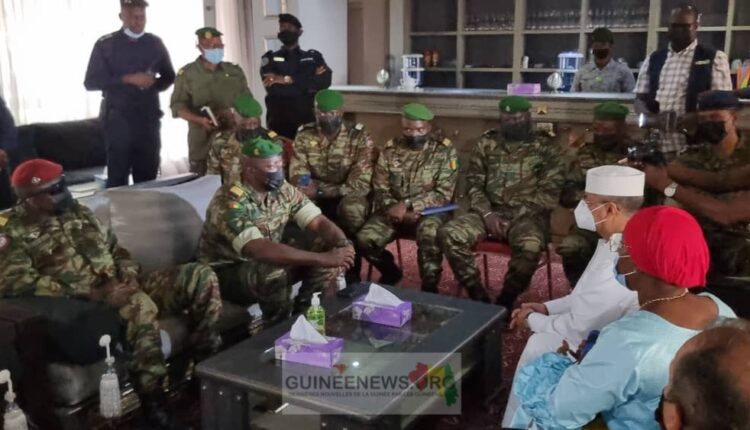 Conakry : la délégation de l’ONU reçue par le colonel Mamady Doumbouya Conakry : la délégation de l’ONU reçue par le colonel Mamady Doumbouya