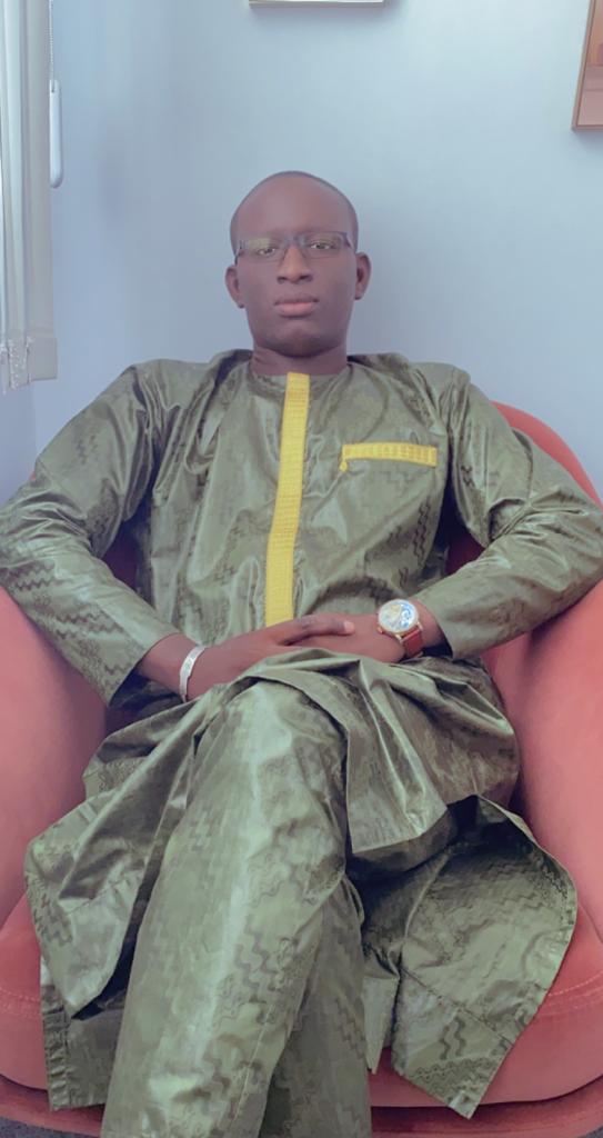 Mamadou Diouf de l’Apr cogne « Y en a marre » :  « Un conglomérat de trafiquants et de faussaires… »