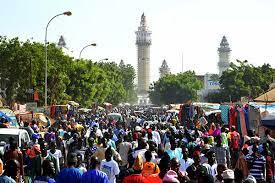 TOUBA RETROUVE SES IMPRESSIONNANTES FOULES, QUELQUES HEURES AVANT LE MAGAL