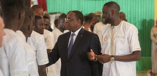 Macky offre des passeports diplomatiques aux lions du Sénégal