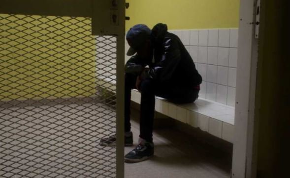 Un agent de Free risque 10 ans de prison ferme pour avoir mordu un gendarme