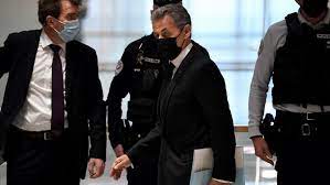 Au procès des sondages de l'Elysée, le témoin Nicolas Sarkozy garde le silence