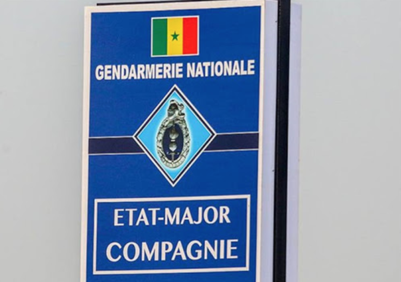 Affaire des passeports : la gendarmerie « récupère » son gradé gardé à vue par la police