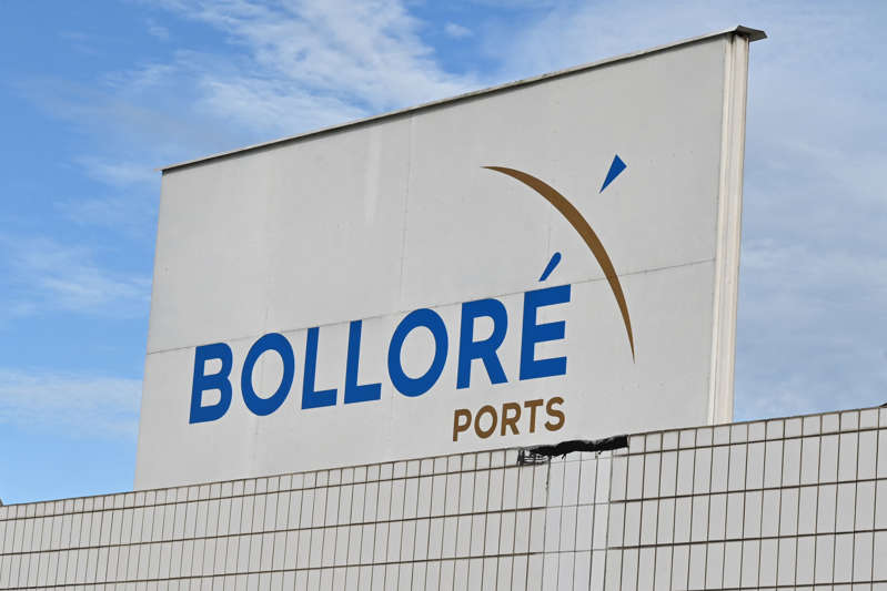 En Afrique, Bolloré en négociation avec l’armateur MSC pour larguer à prix d’or ses activités logistiques