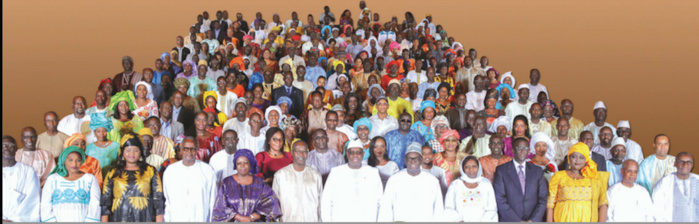 Que va donc faire Macky Sall, de cette bande d’incapables ? Que va donc faire Macky Sall, de cette bande d’incapables ?