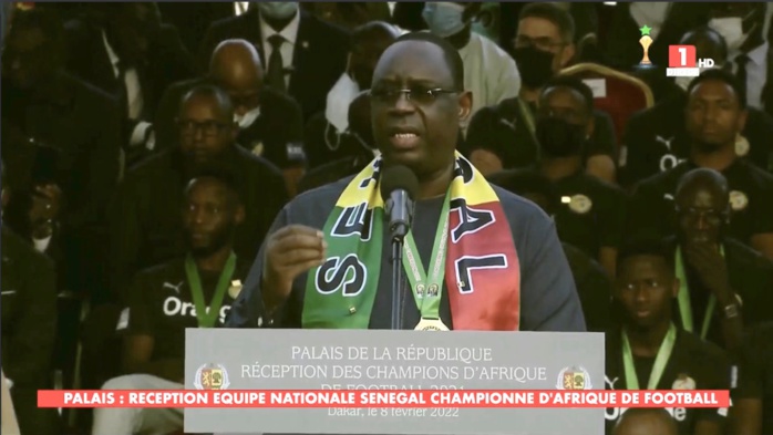 Récompenses : Le président Macky Sall offre 50 millions à chaque Lion et deux terrains à Dakar et à Diamniadio.